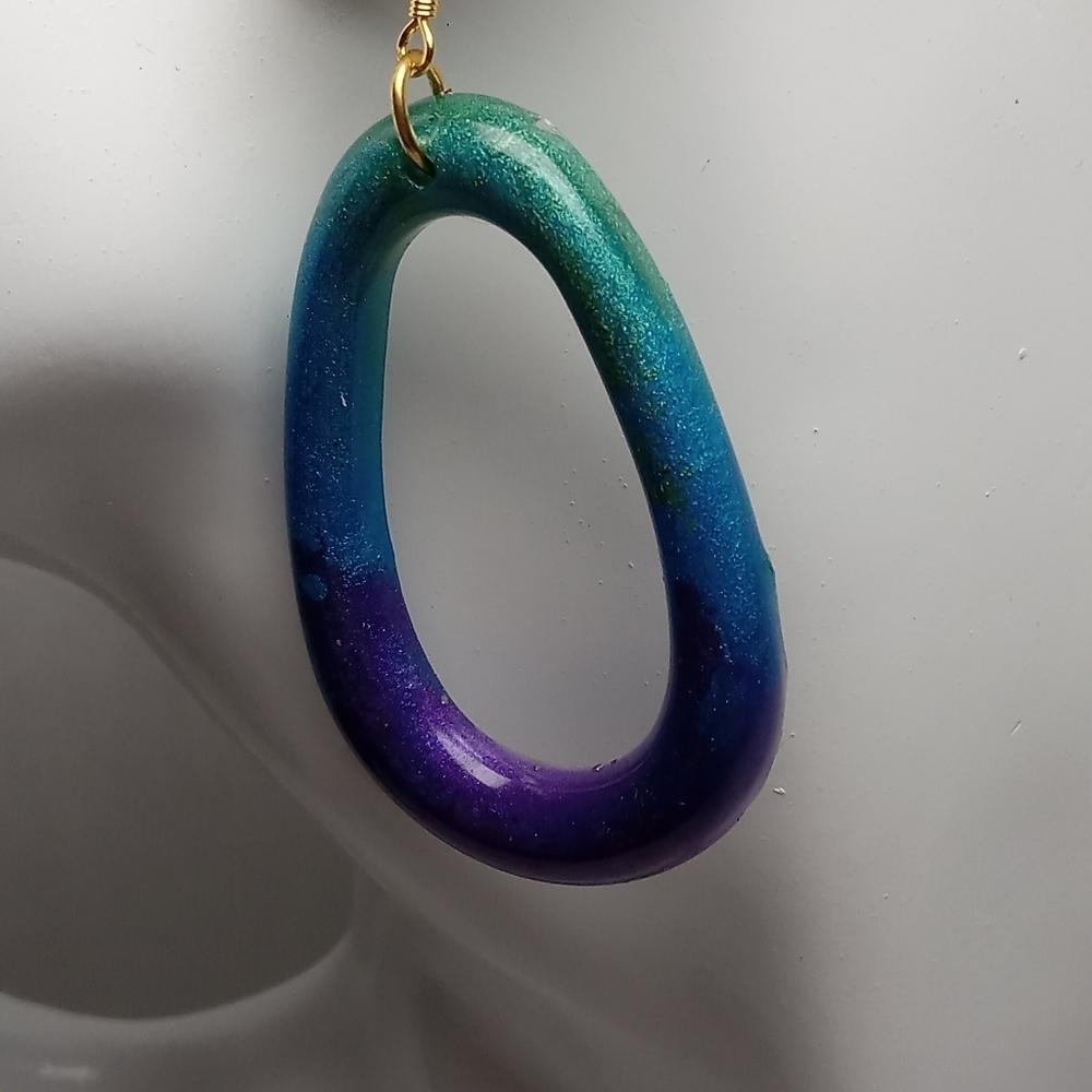 Elegant Blue and Purple Teardrop Earrings - Picture 3 of 5